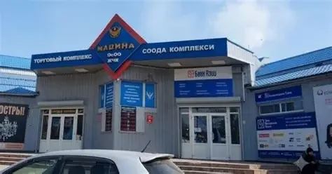 На месте рынка «Мадина» в Бишкеке построят современный городок: Президент встретился с торговцами